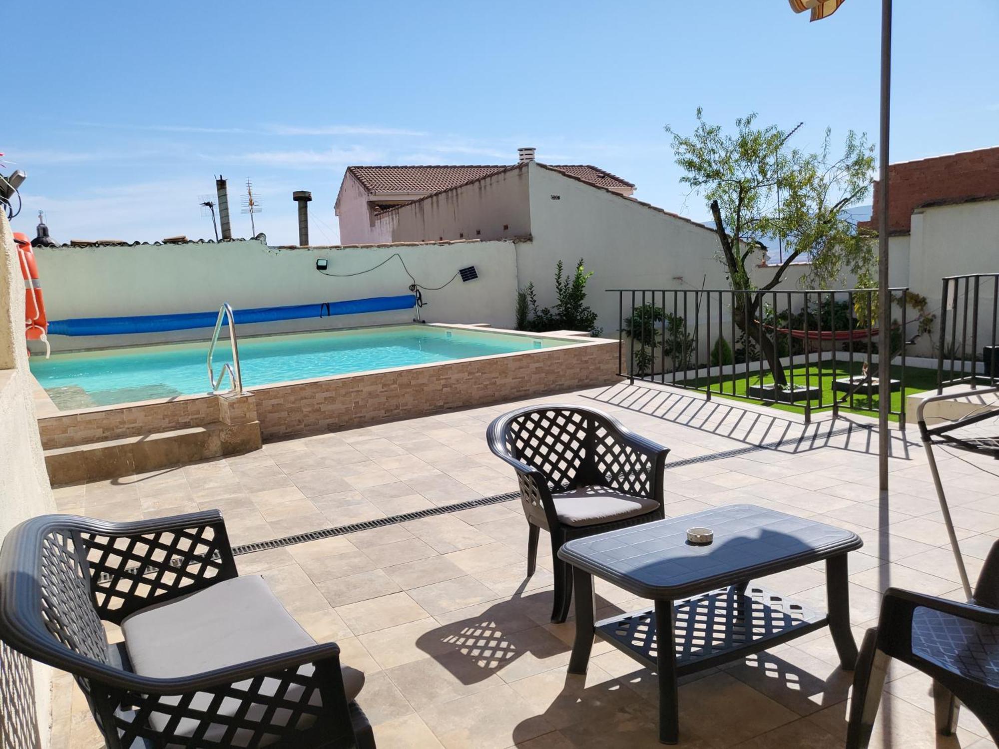 Casa Oasis, una casa rural agradable casa con Piscina en zona tranquila Puertollano Exterior foto