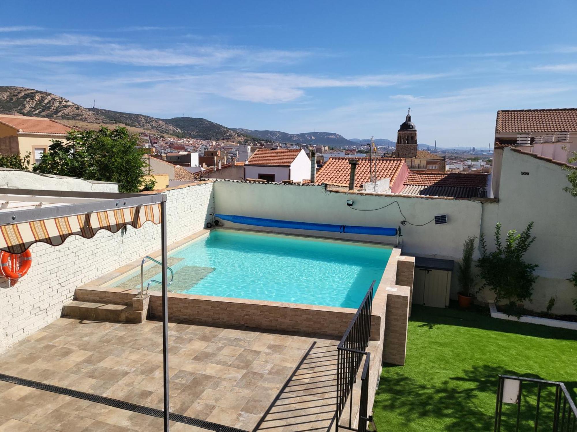 Casa Oasis, una casa rural agradable casa con Piscina en zona tranquila Puertollano Exterior foto