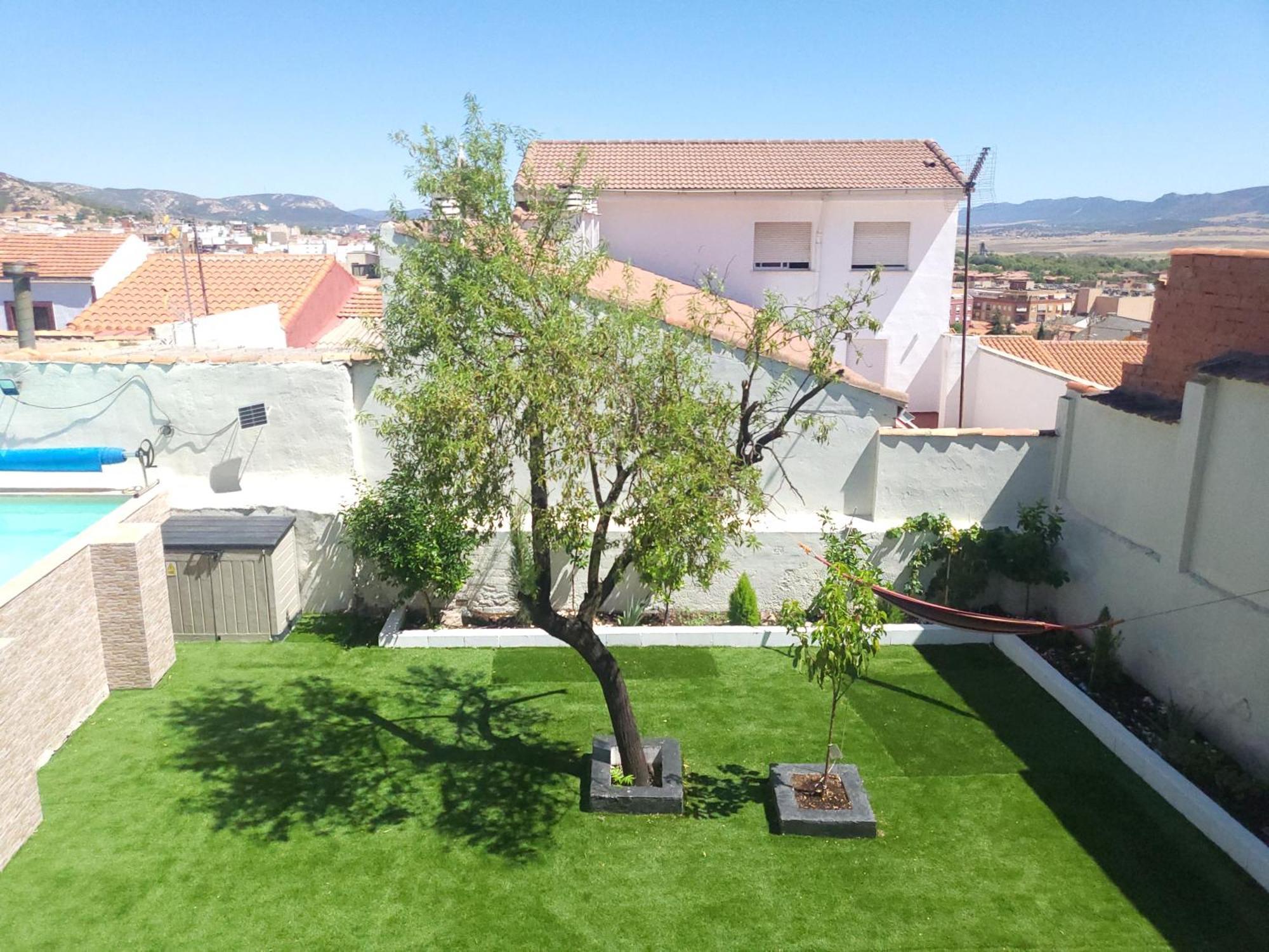 Casa Oasis, una casa rural agradable casa con Piscina en zona tranquila Puertollano Exterior foto
