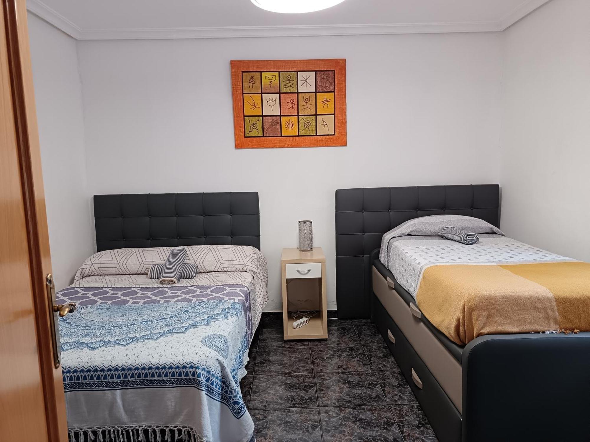 Casa Oasis, una casa rural agradable casa con Piscina en zona tranquila Puertollano Habitación foto