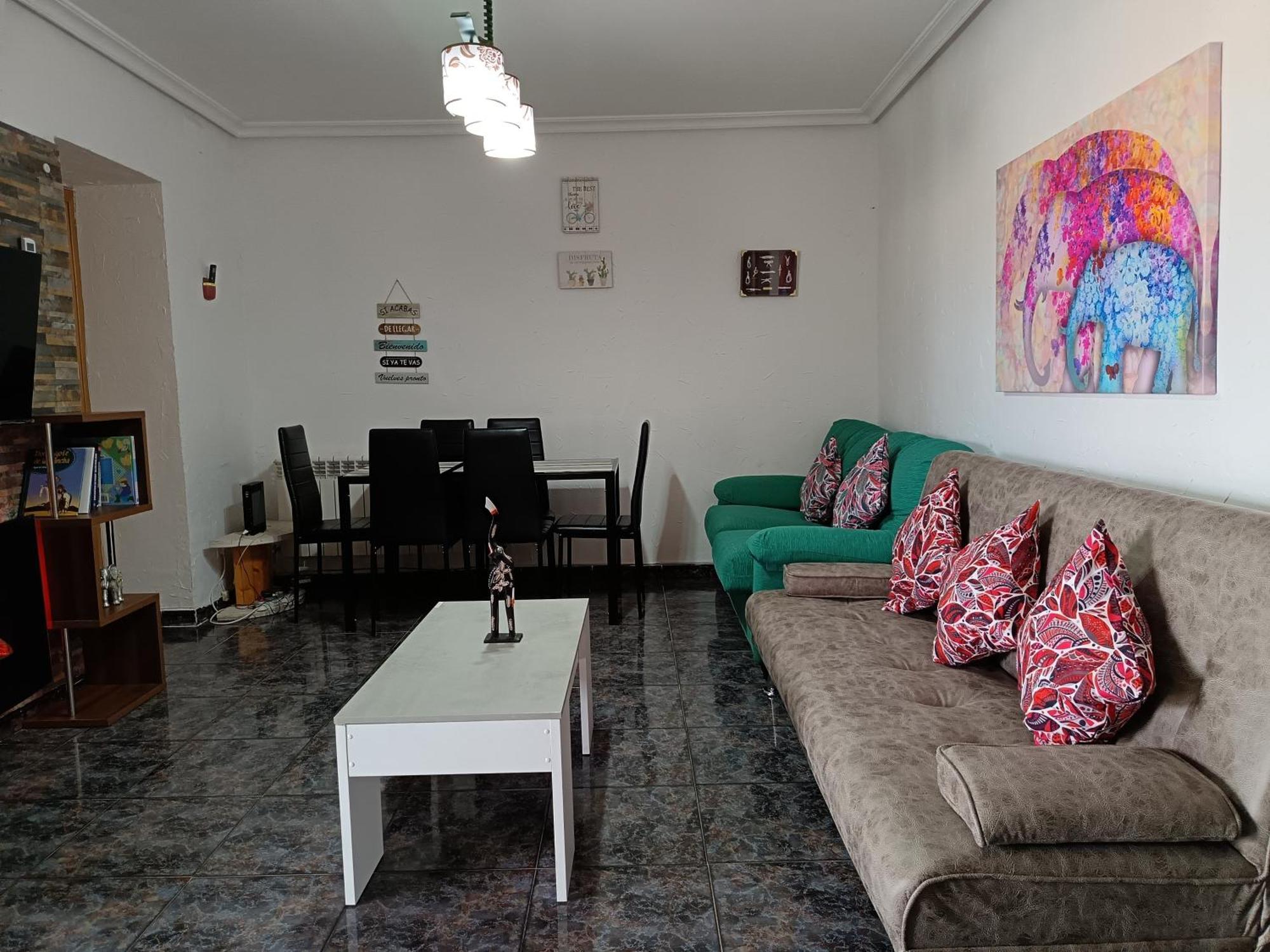 Casa Oasis, una casa rural agradable casa con Piscina en zona tranquila Puertollano Exterior foto