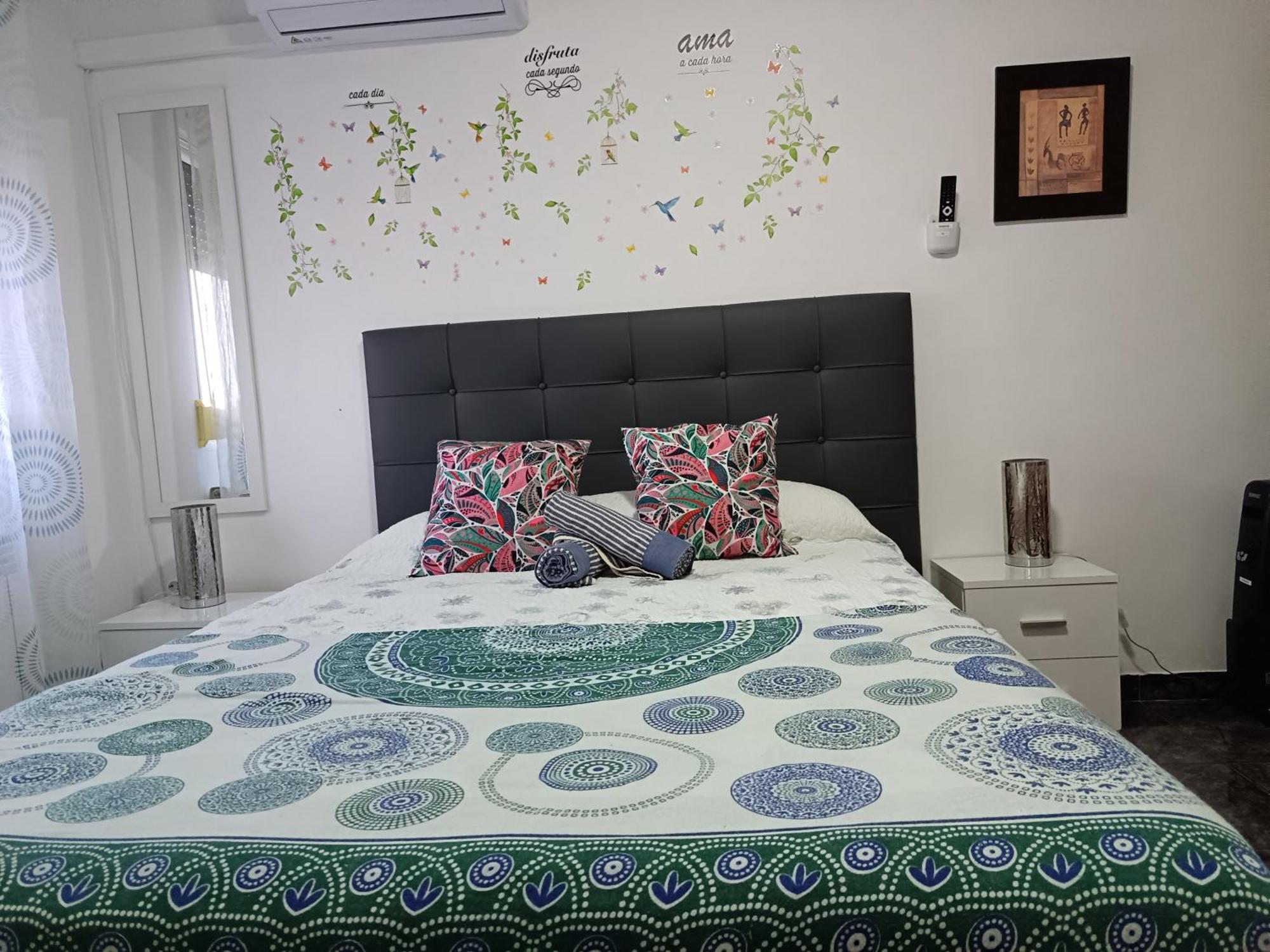 Casa Oasis, una casa rural agradable casa con Piscina en zona tranquila Puertollano Exterior foto